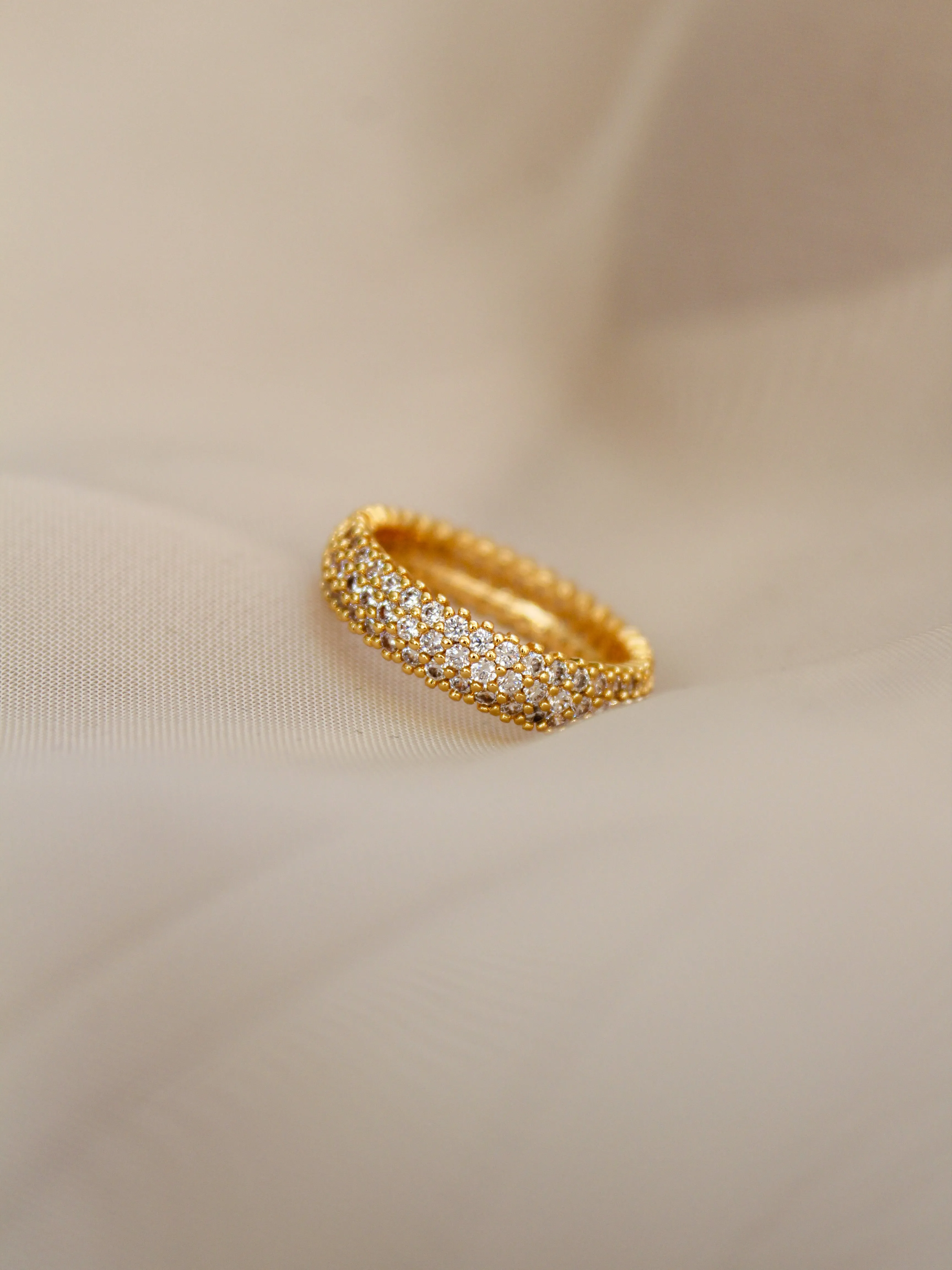 Diana Eternity Band