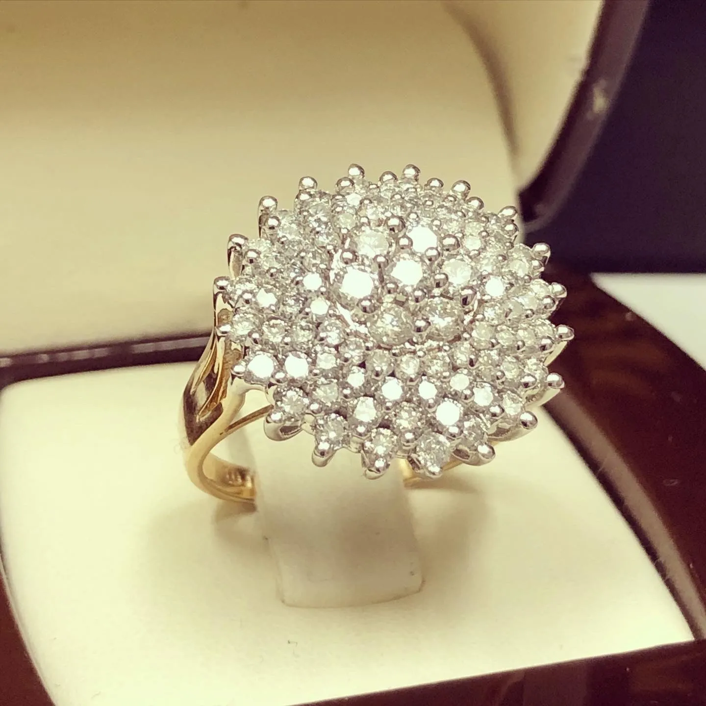 Kymbiaa diamond ring WDR004