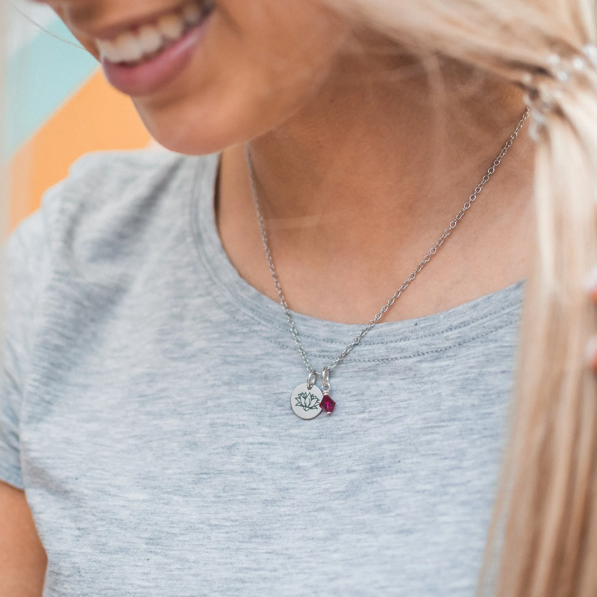 November Chrysanthemum Birth Flower Necklace