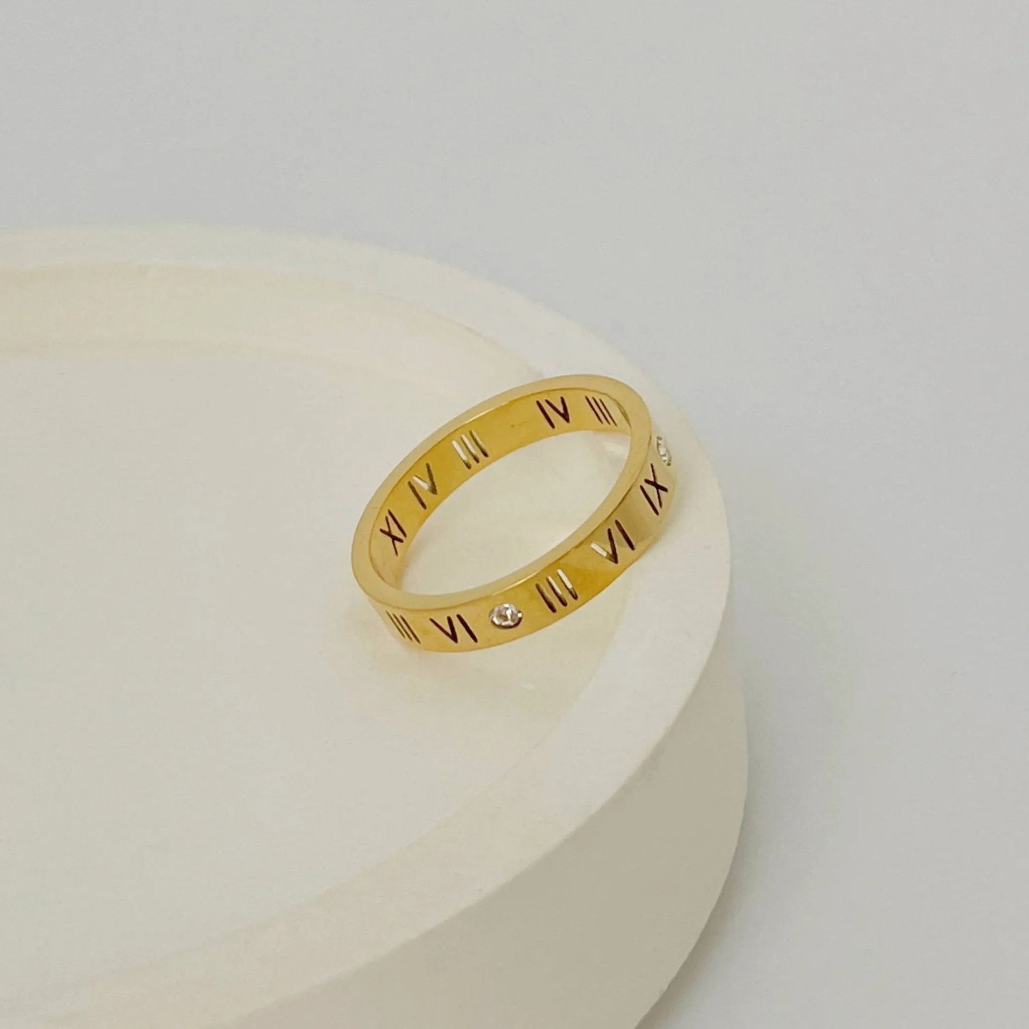 Roman Numerals Diamond Ring Gold