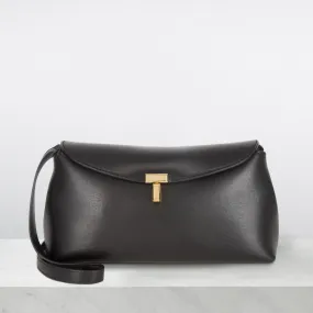 TOTEME T-Lock Smooth Clutch - Black